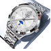 Montre pour homme en acier inoxydable de couleur argentée avec cadran blanc et affichage des phases de lune.