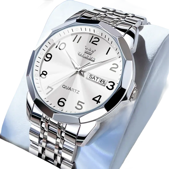 Montre pour homme de couleur argentée avec bracelet en acier inoxydable, affichage de la date et du jour, cadran blanc avec chiffres arabes noirs.