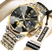 Montre pour homme en acier inoxydable bicolore or et argent, avec cadran noir, chiffres romains et plusieurs cadrans secondaires.